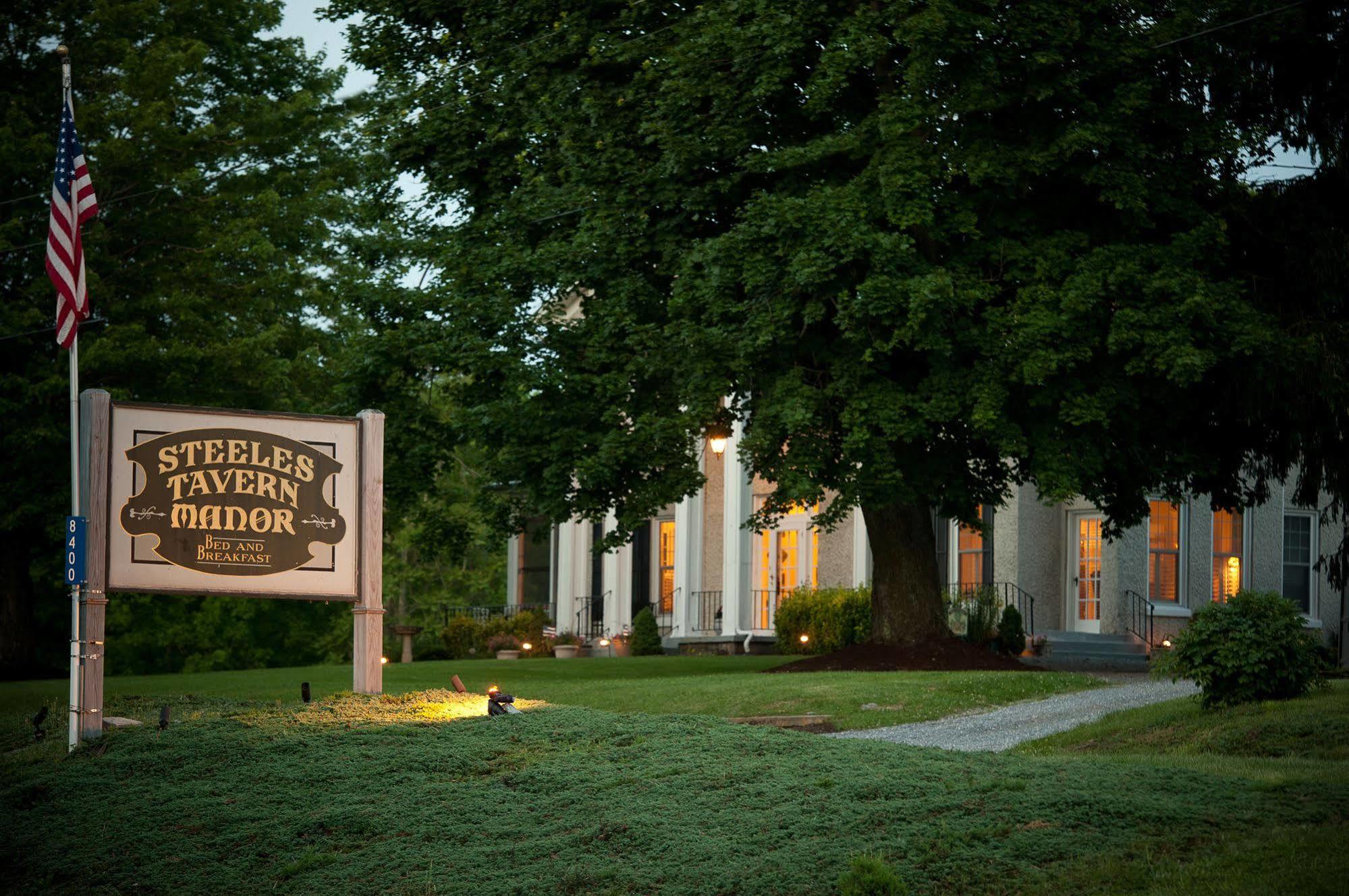 Steeles Tavern Manor Bed & Breakfast Raphine 외부 사진