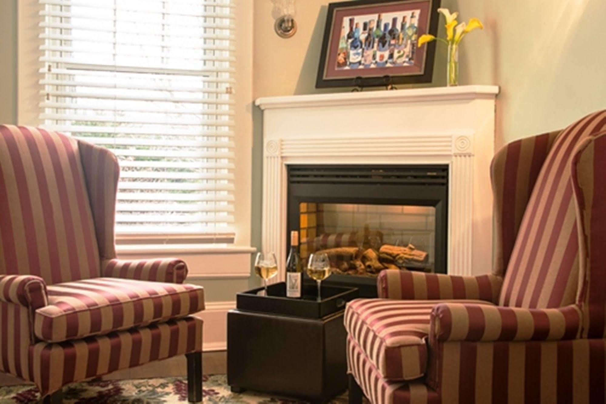 Steeles Tavern Manor Bed & Breakfast Raphine 외부 사진